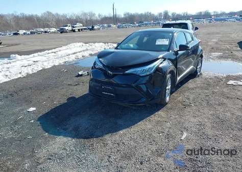 2021 Toyota C-Hr Le z USA, uszkodzony, nr VIN NMTKHMBX8MR123310